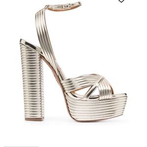 Platform dress shoes